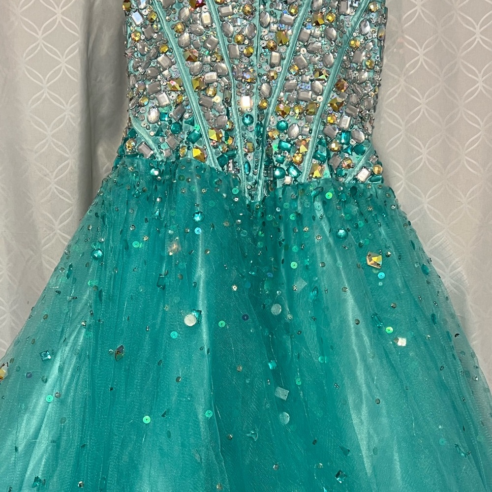 PROM DRESSES 
Beautiful Jovani design light blue ball gown, size 2